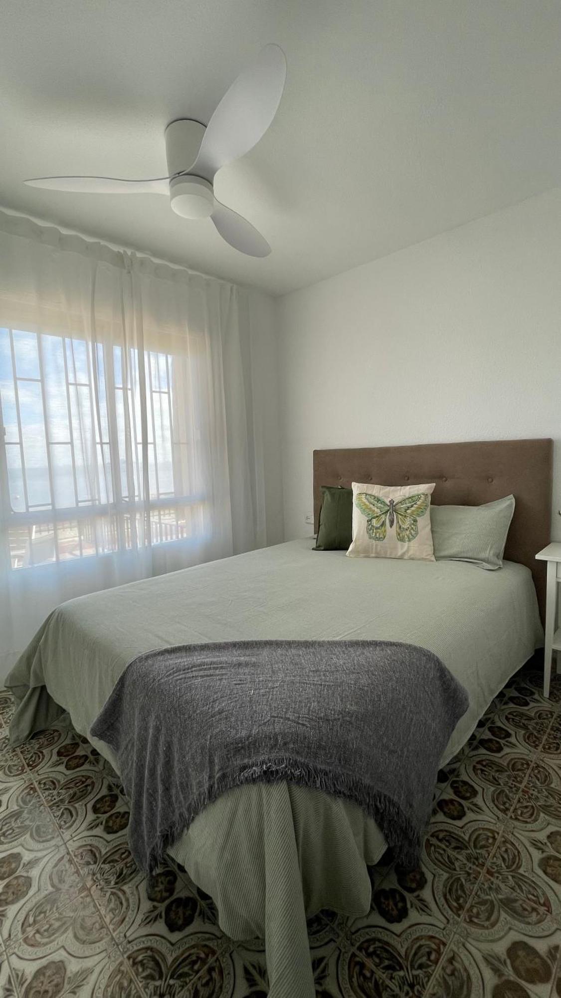 Charming Beachfront Apartment Μούρθια Εξωτερικό φωτογραφία